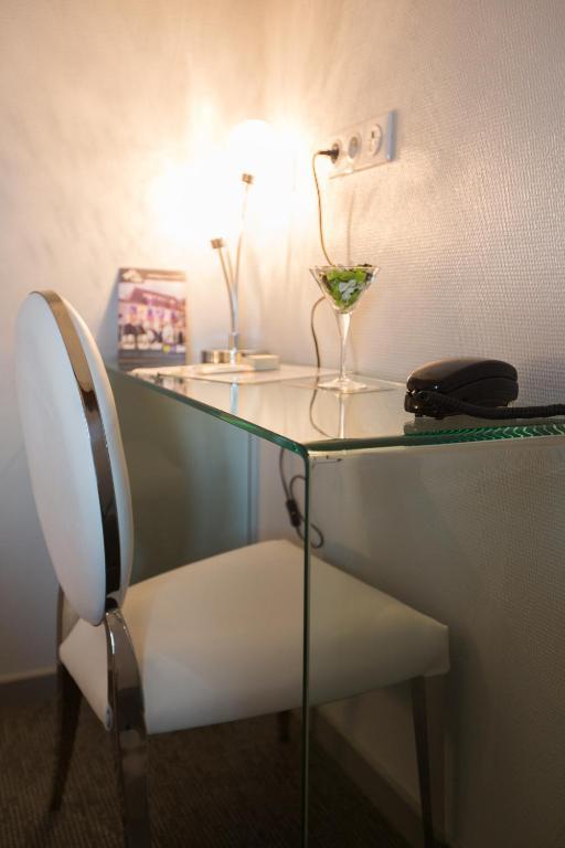 Les Palis Spa Grand-Fougeray Phòng bức ảnh